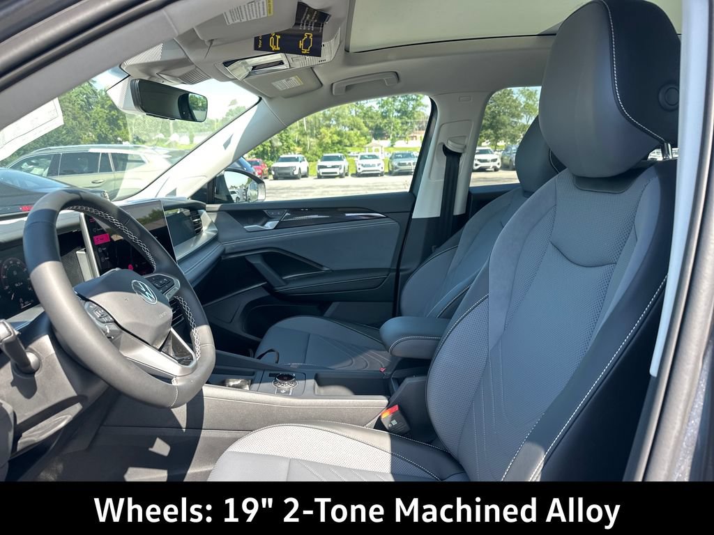 New 2026 Volkswagen Tiguan SE AWD/4WD image 13
