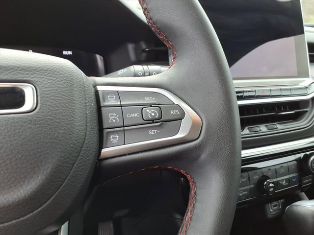 Used 2025 Jeep Compass Trailhawk w/ Trailhawk Elite Group AWD/4WD image 20