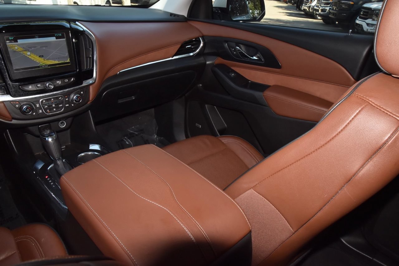 Used 2019 Chevrolet Traverse High Country AWD/4WD image 18