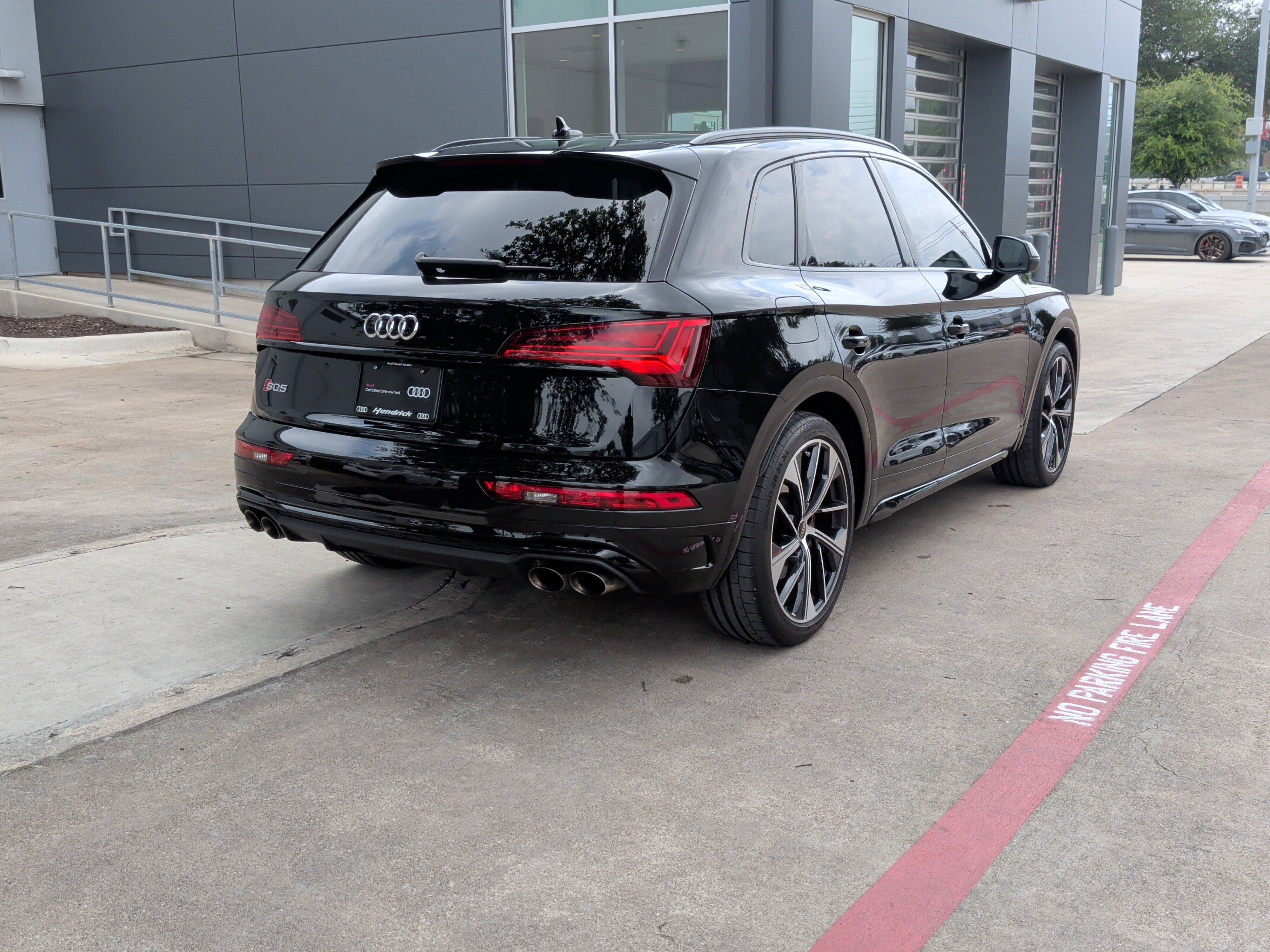Certified 2023 Audi SQ5 Premium Plus AWD/4WD image 10