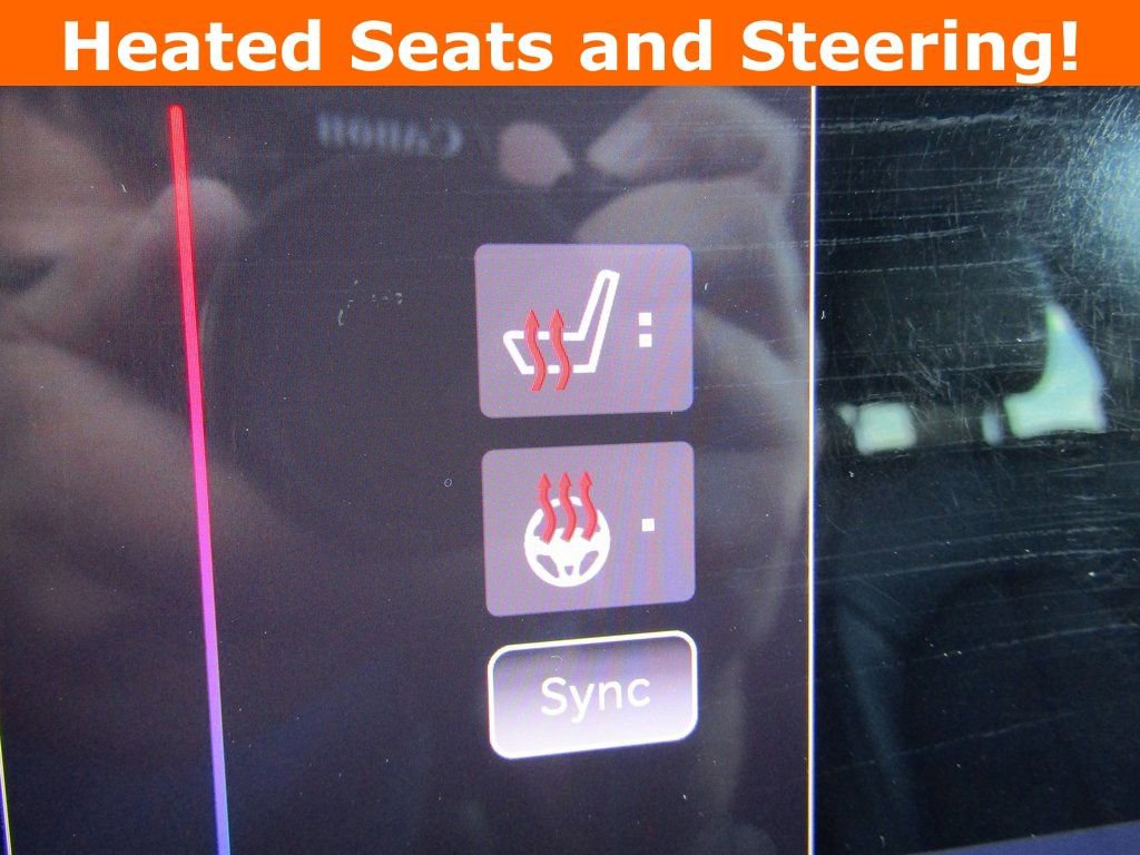 Used 2022 Chrysler Pacifica Touring-L image 15