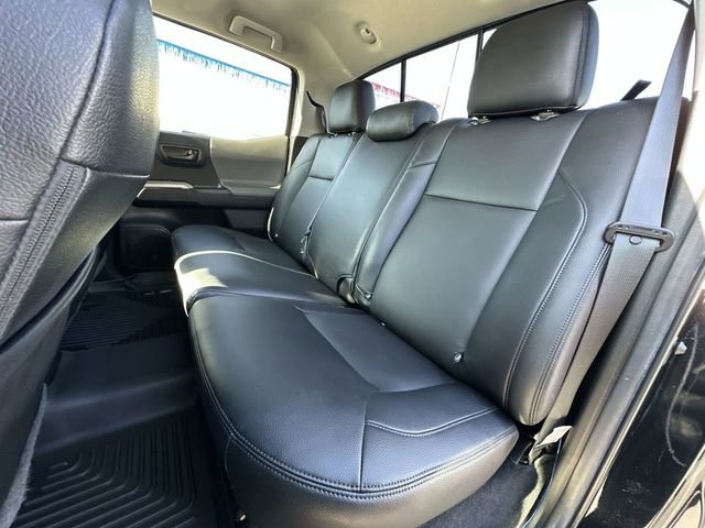 Used 2022 Toyota Tacoma SR5 image 21