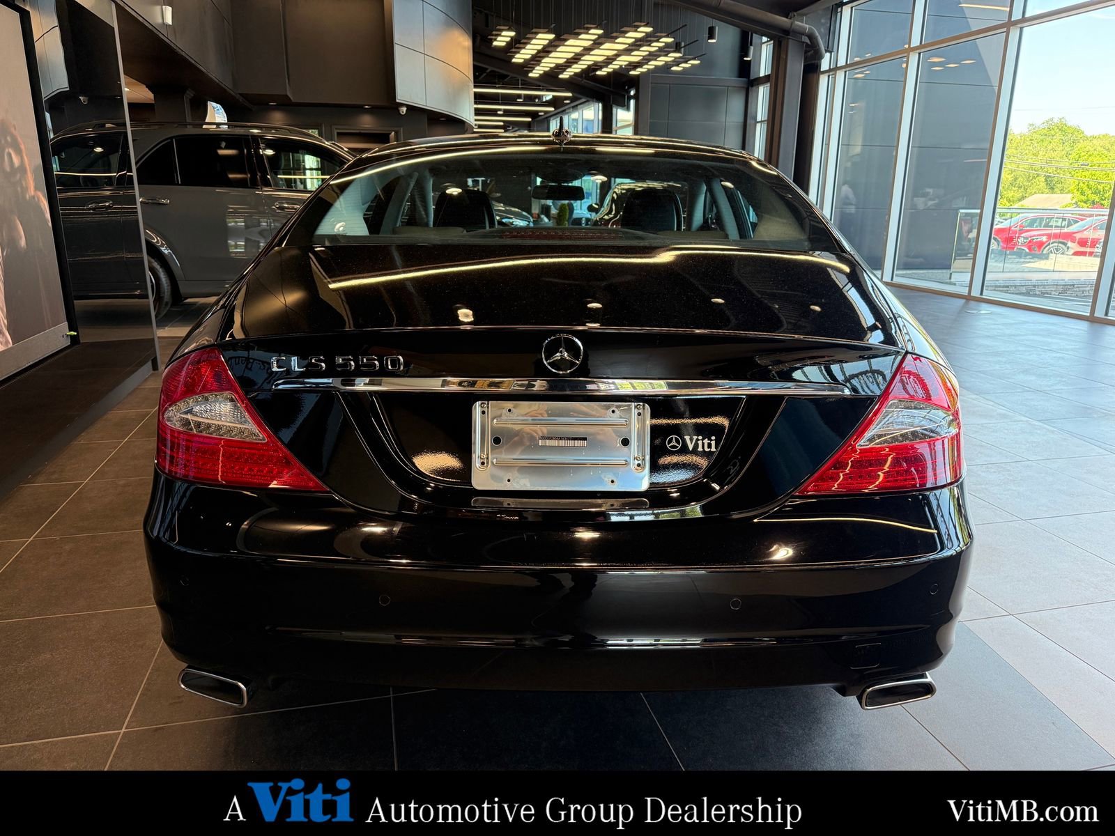 Used 2010 Mercedes-Benz CLS 550 image 5