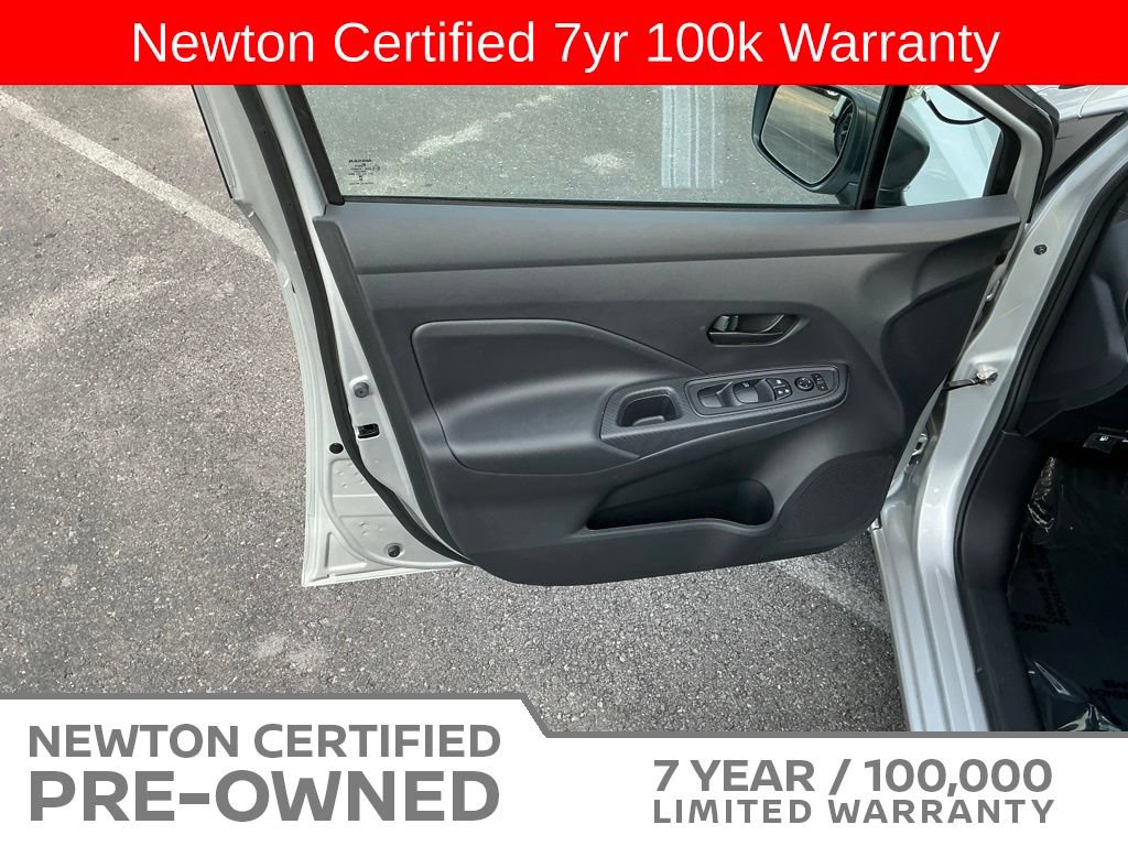 Used 2025 Nissan Versa S w/ Trunk Package FWD image 34