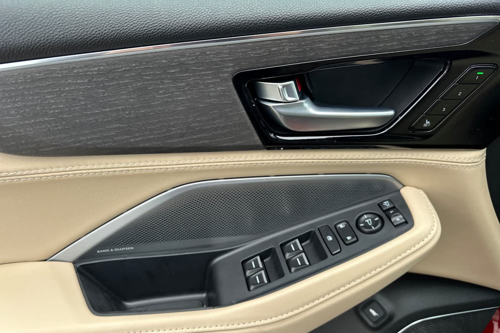 New 2026 Acura MDX w/ Advance Package AWD/4WD image 9