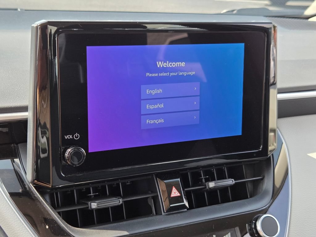 Certified 2025 Toyota Corolla LE FWD image 18