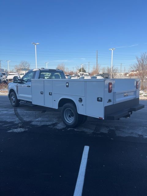New 2026 Ford F350 XL w/ XL Chrome Package image 5