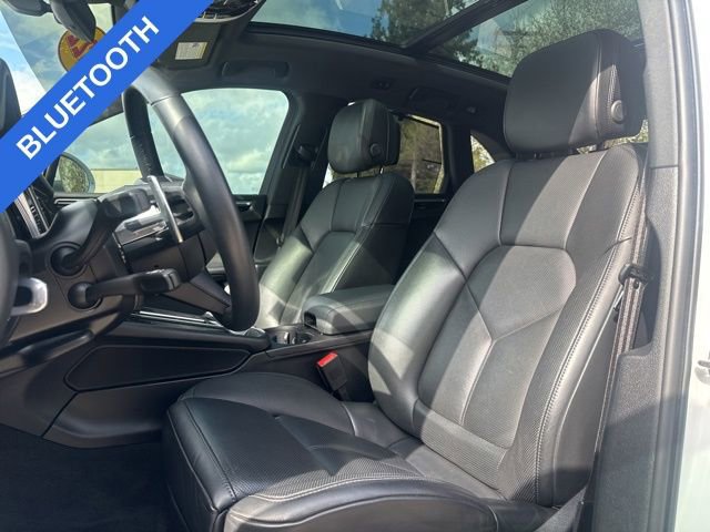 Used 2022 Porsche Macan AWD/4WD image 9