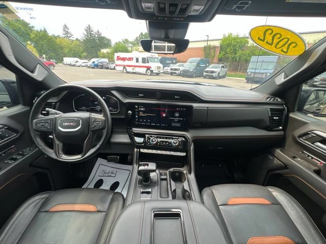 Used 2022 GMC Sierra 1500 AT4 w/ AT4 Premium Package AWD/4WD image 18