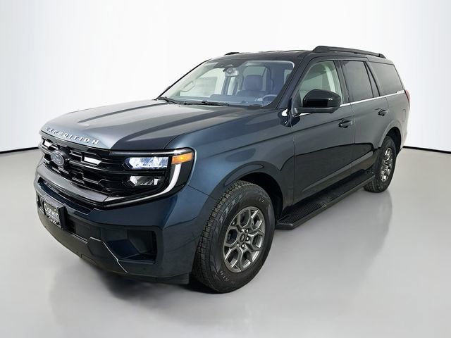New 2025 Ford Expedition Active image 3