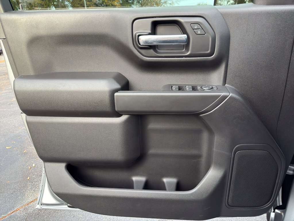 New 2026 Chevrolet Silverado 1500 Custom RWD image 25