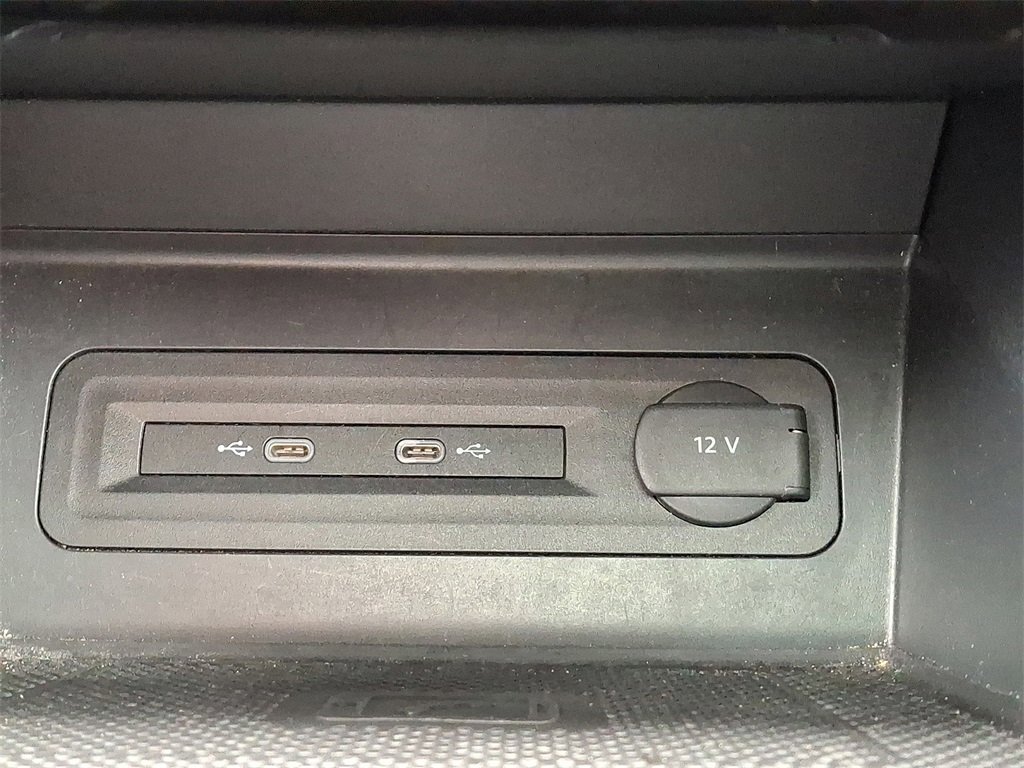 Used 2022 Volkswagen Atlas SE image 25