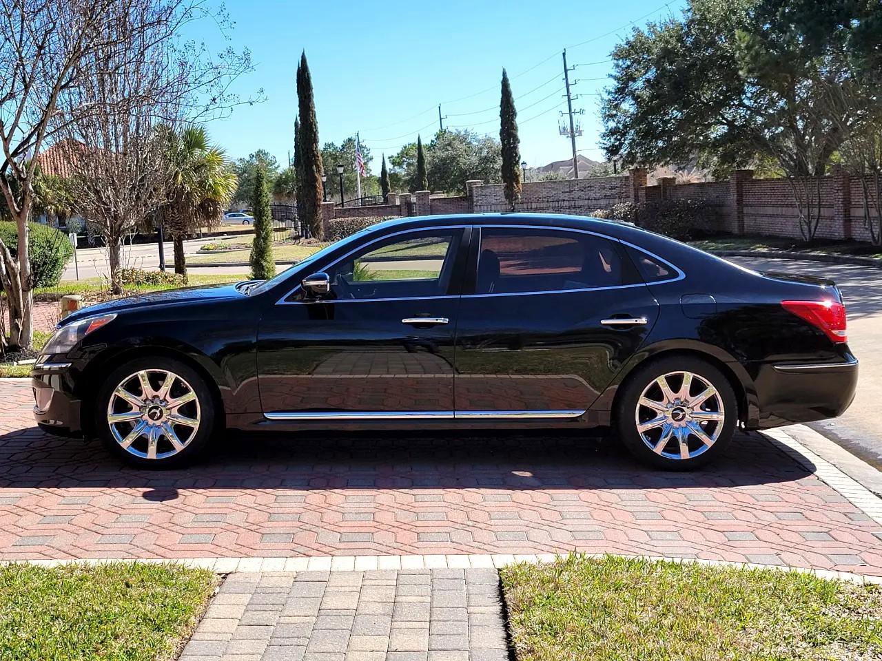 Used 2012 Hyundai Equus Signature image 8