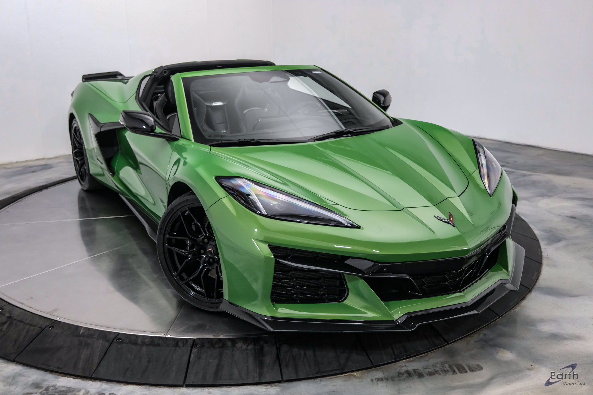 Used 2026 Chevrolet Corvette Z06 RWD image 37