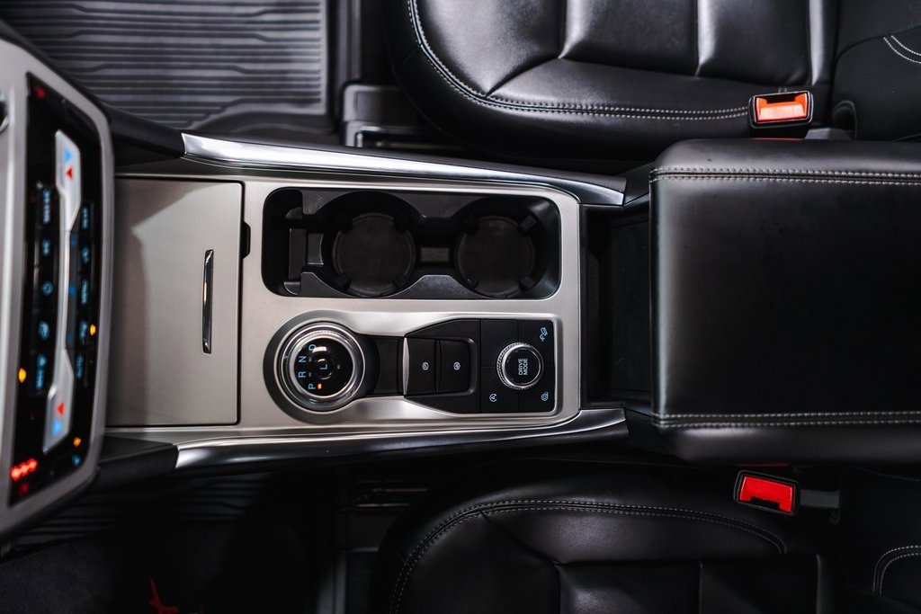 Used 2023 Ford Explorer XLT w/ Equipment Group 202A image 17