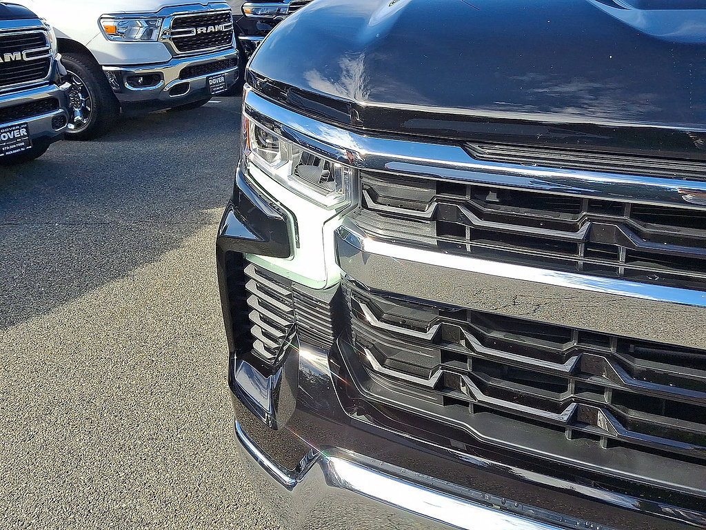 Used 2026 Chevrolet Silverado 1500 LT AWD/4WD image 28