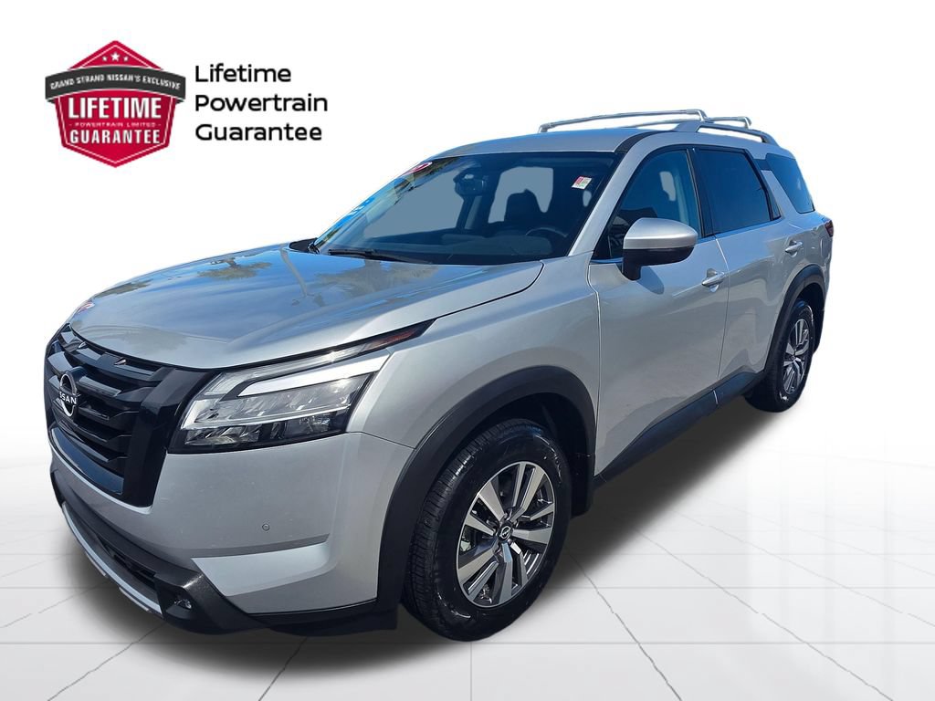 Certified 2022 Nissan Pathfinder SL w/ SL Black Package FWD image 1