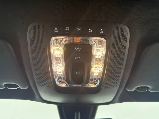 Certified 2023 Mercedes-Benz GLB 250 4MATIC image 23