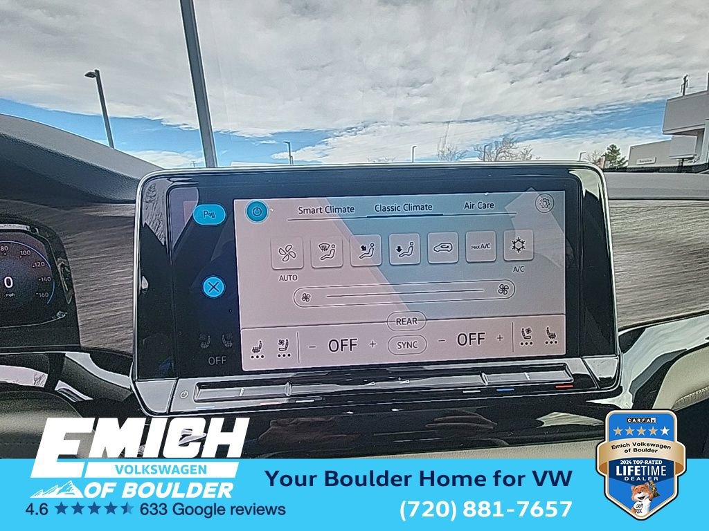New 2025 Volkswagen Atlas SEL image 16