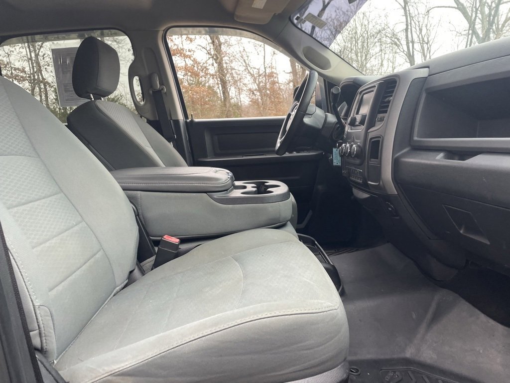 Used 2016 RAM 2500 Tradesman w/ Chrome Appearance Group image 7