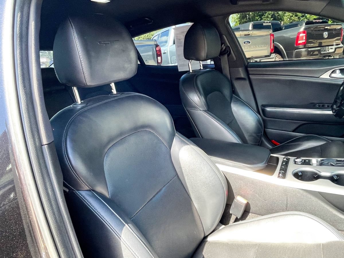 Used 2019 Kia Stinger GT RWD image 10