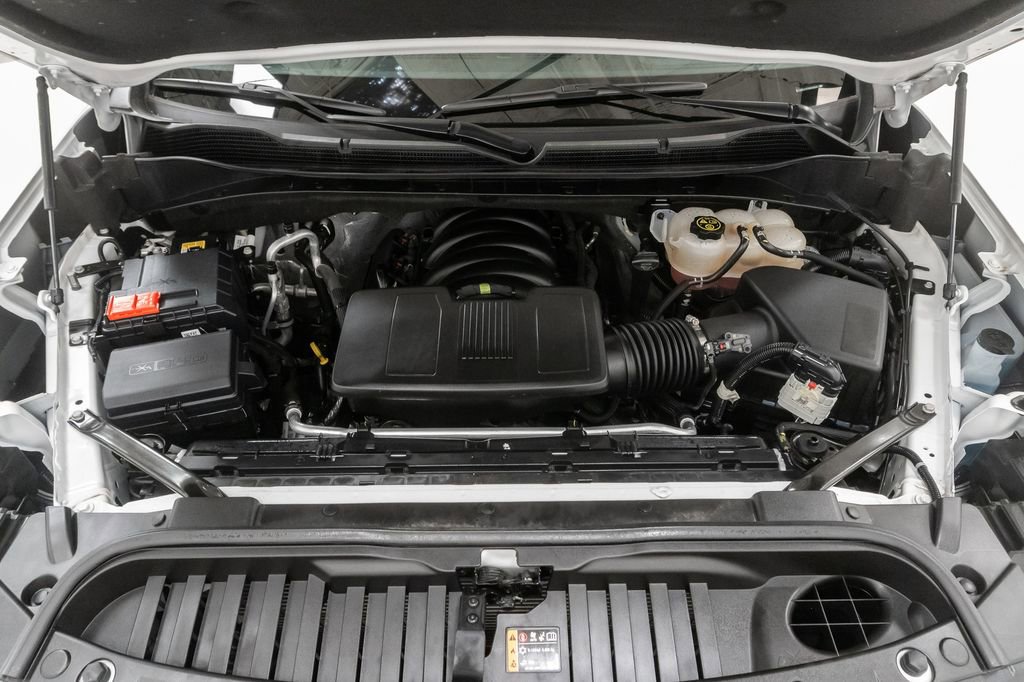 Used 2023 Chevrolet Silverado 1500 LT Trail Boss w/ Convenience Package II AWD/4WD image 4