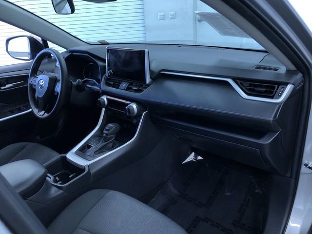Certified 2025 Toyota RAV4 XLE w/ Convenience Package AWD/4WD image 23