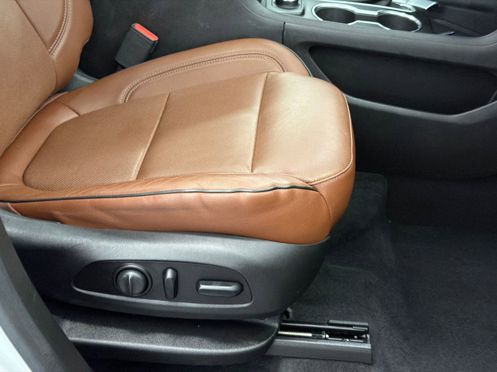 Used 2018 Chevrolet Traverse High Country w/ LPO, Floor Liner Package image 13