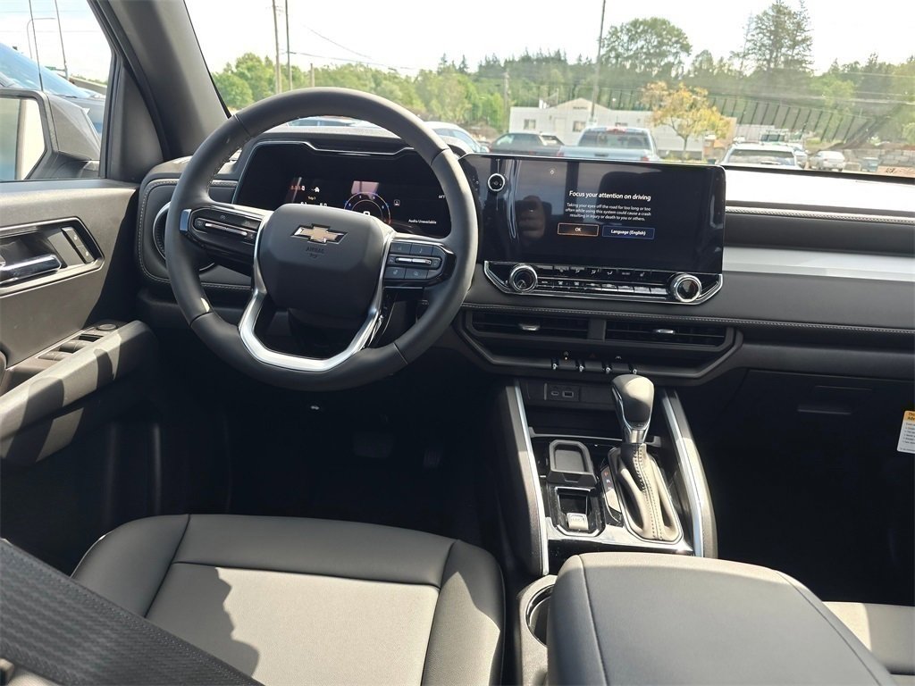New 2025 Chevrolet Colorado LT w/ LT Convenience Package image 9