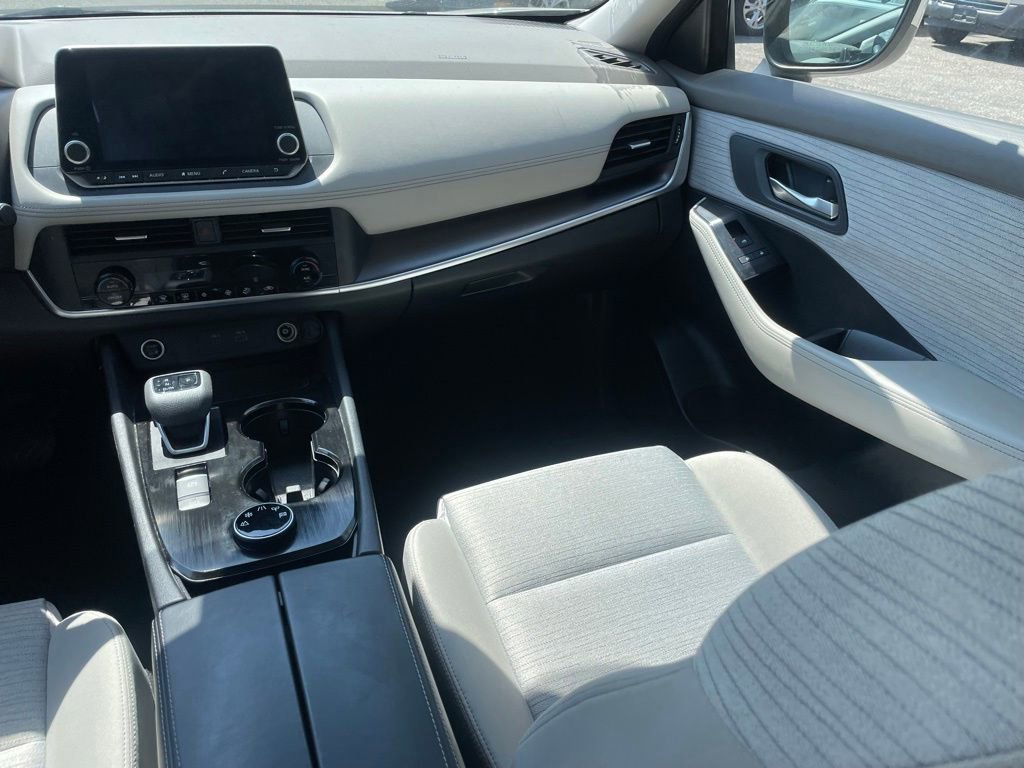 Certified 2023 Nissan Rogue SV AWD/4WD image 10