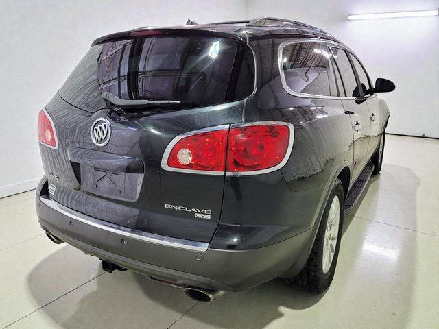 Used 2008 Buick Enclave CXL w/ Entertainment Package #2 image 24