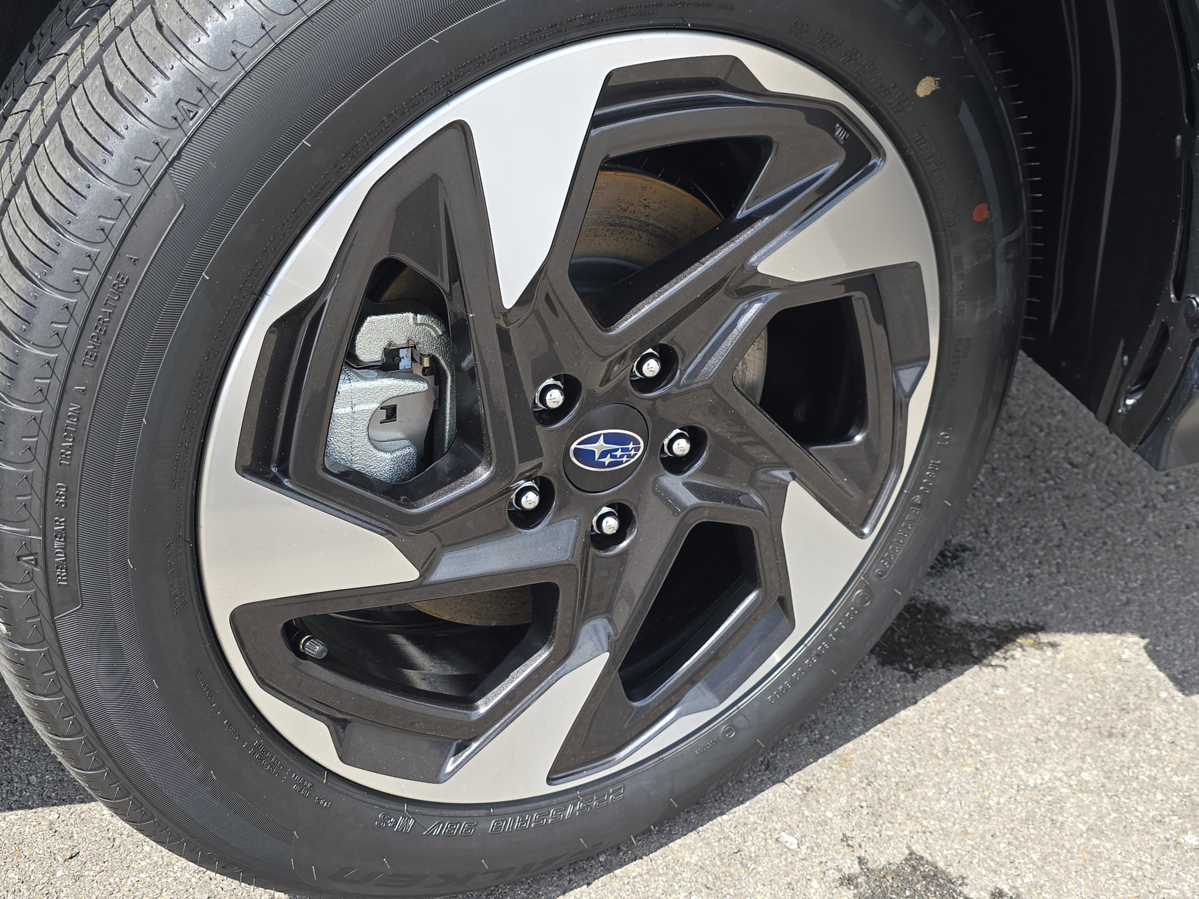 New 2025 Subaru Crosstrek 2.5i Limited w/ Popular Package #4A image 17