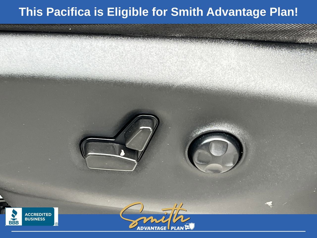 Used 2022 Chrysler Pacifica Touring-L image 18