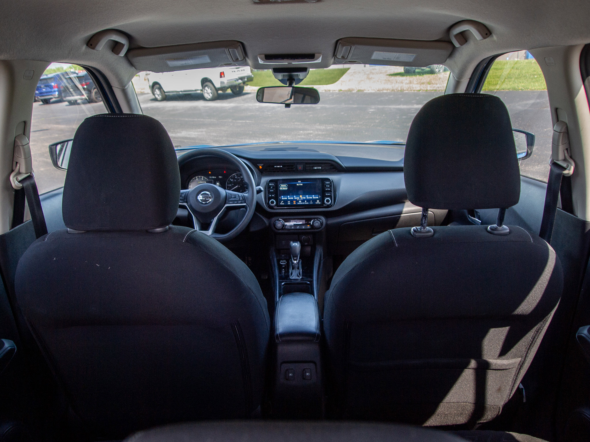 Used 2021 Nissan Kicks SV FWD image 29