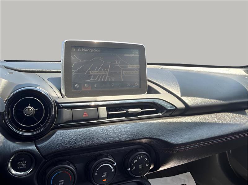 Used 2016 MAZDA MX-5 Miata Club RWD image 30