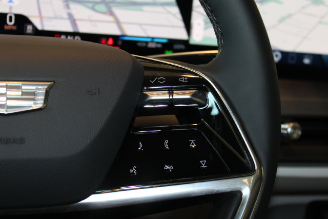New 2027 Cadillac Vistiq Luxury AWD/4WD image 26