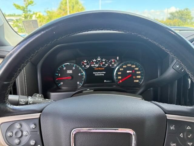 Used 2019 GMC Sierra 2500 Denali AWD/4WD image 21
