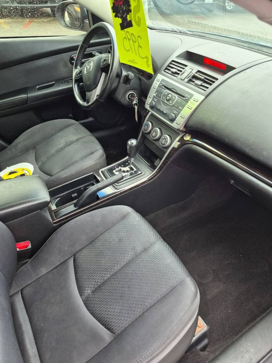 Used 2012 MAZDA MAZDA6 i Touring FWD image 11