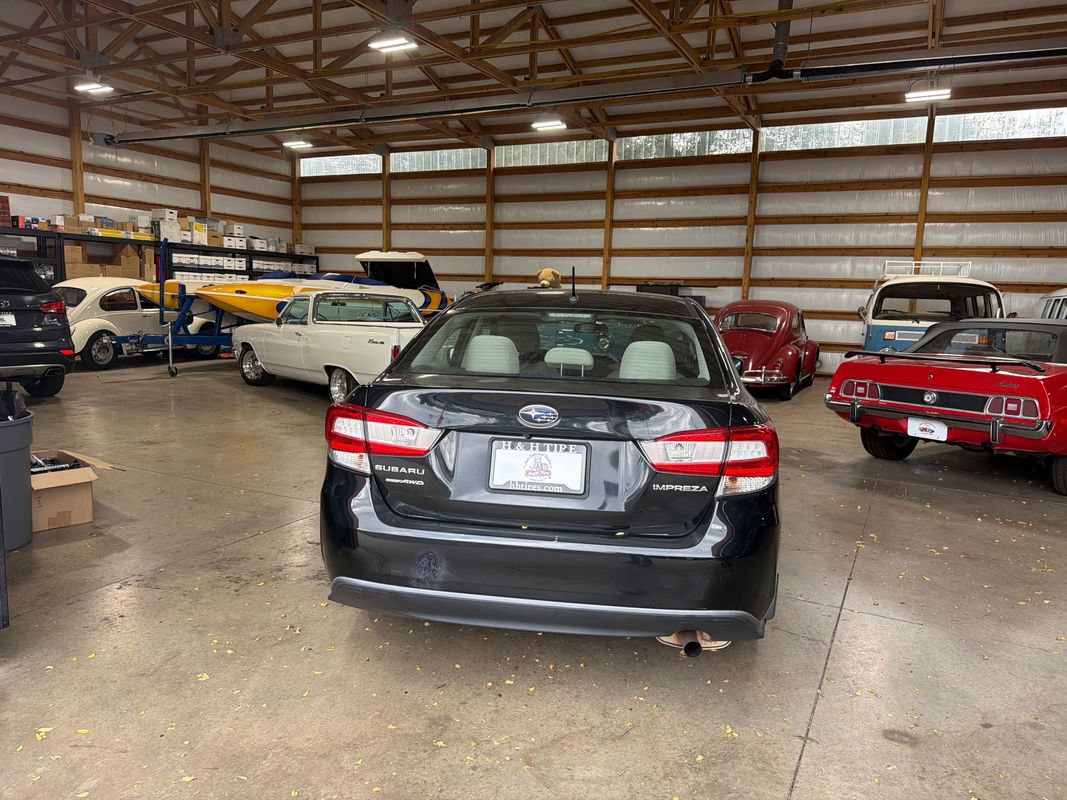 Used 2018 Subaru Impreza 2.0i AWD/4WD image 9
