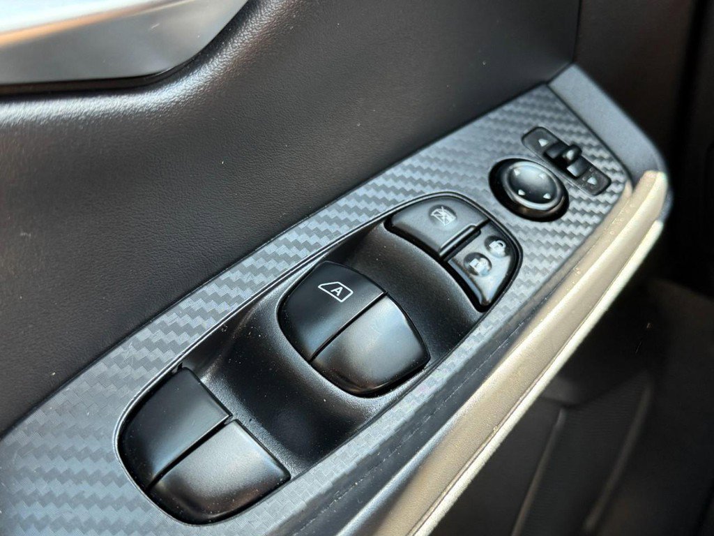 Used 2021 Nissan Sentra SV image 21