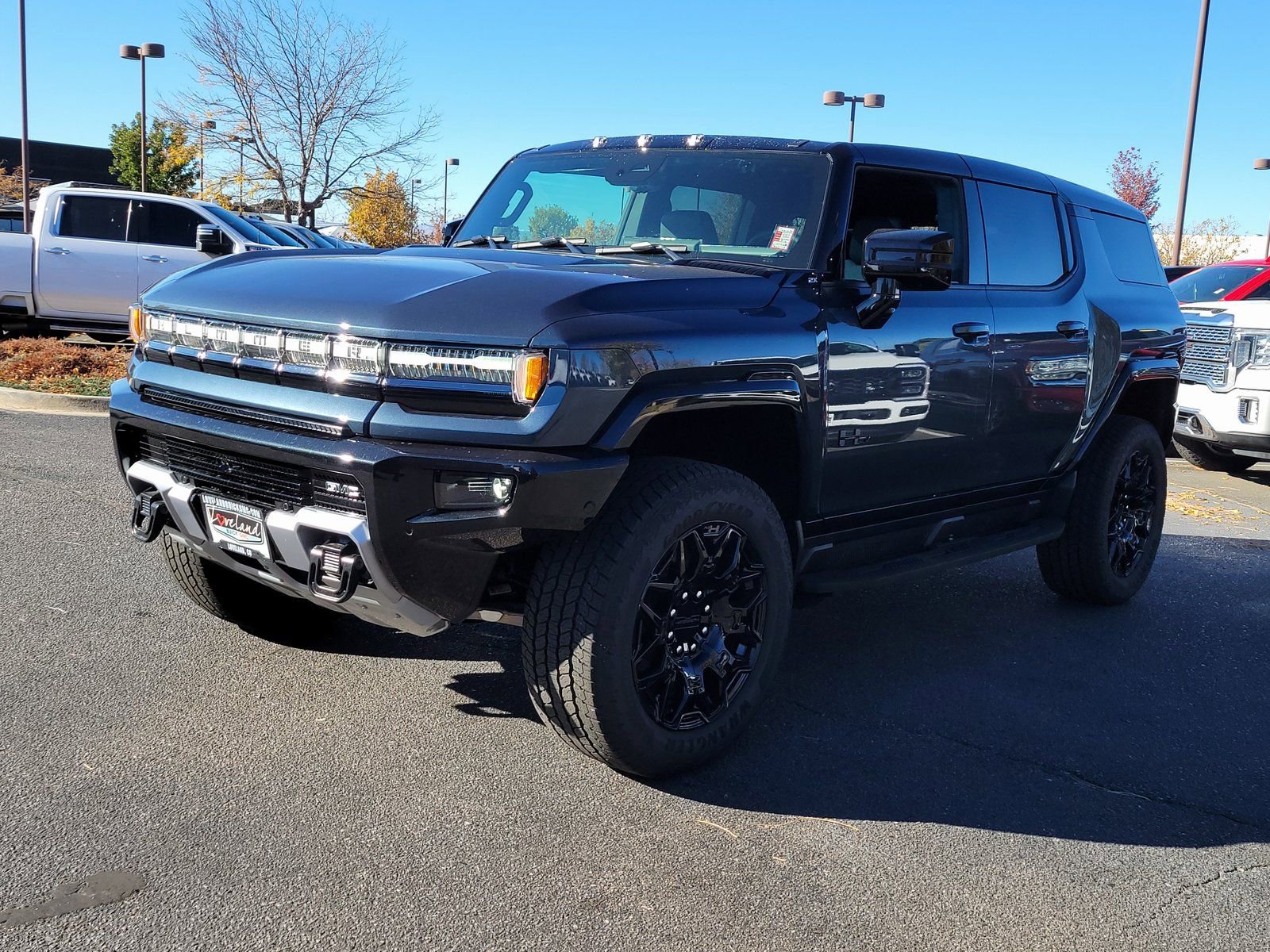 New 2026 GMC Hummer EV SUV w/ LPO, Dark Essentials Package image 4