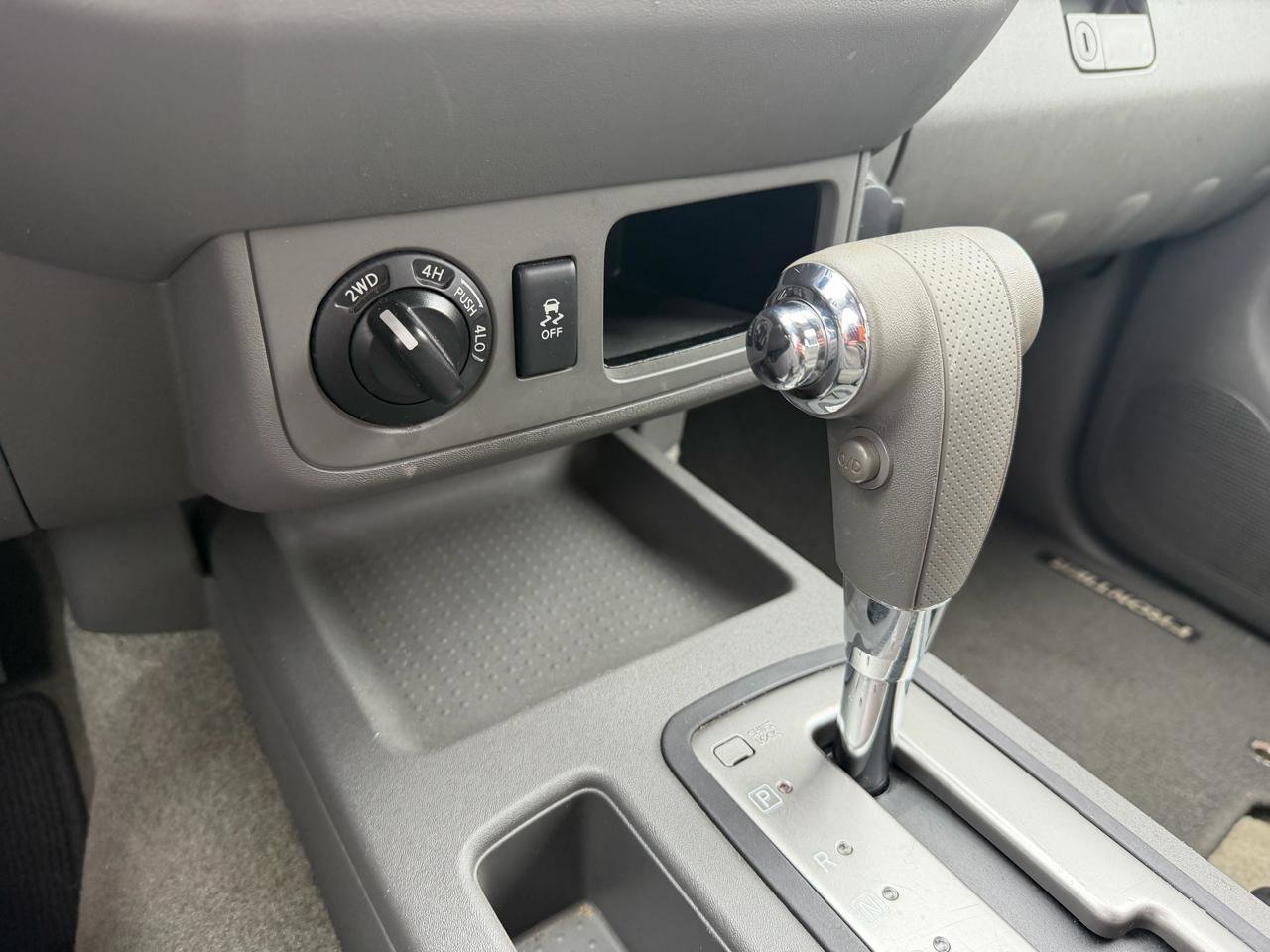 Used 2016 Nissan Frontier SV image 19