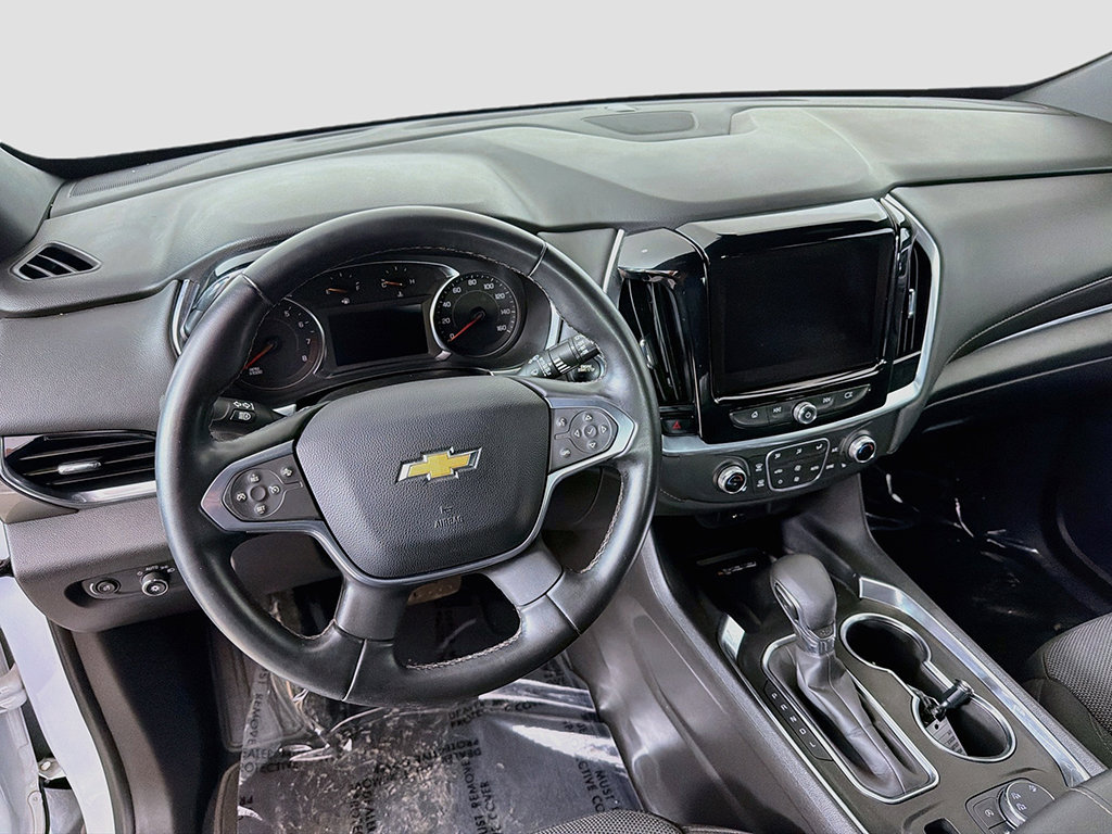 Used 2023 Chevrolet Traverse LT w/ LPO, 'HIT The Road' Package AWD/4WD image 19