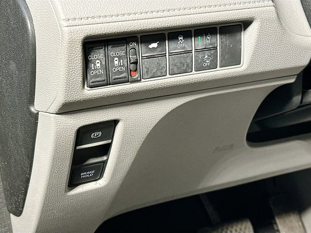 Used 2018 Honda Odyssey EX-L image 11