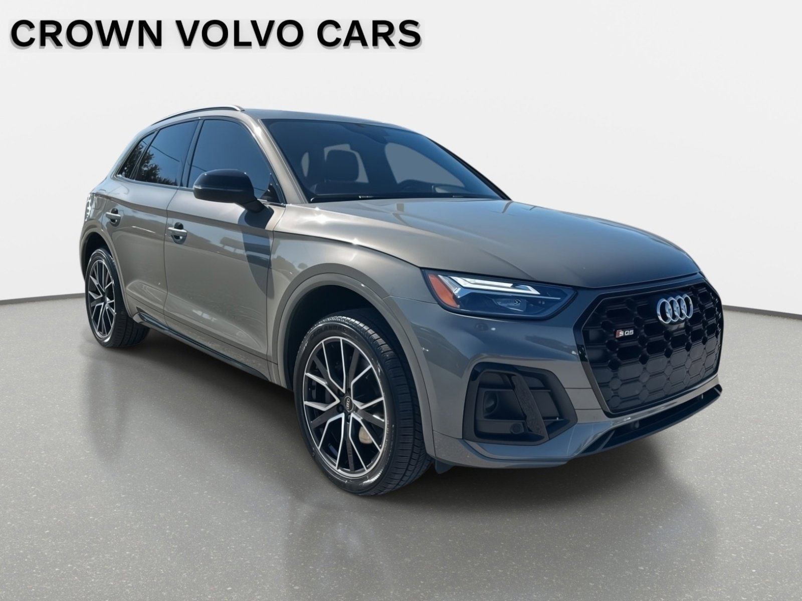 Used 2023 Audi SQ5 Premium Plus w/ Premium Plus Package AWD/4WD image 8