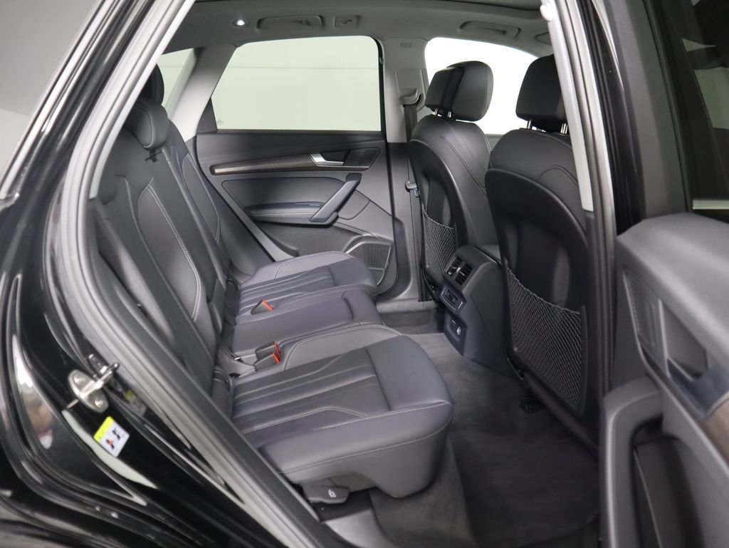 Certified 2025 Audi Q5 2.0T Premium Plus w/ Premium Plus Package image 23