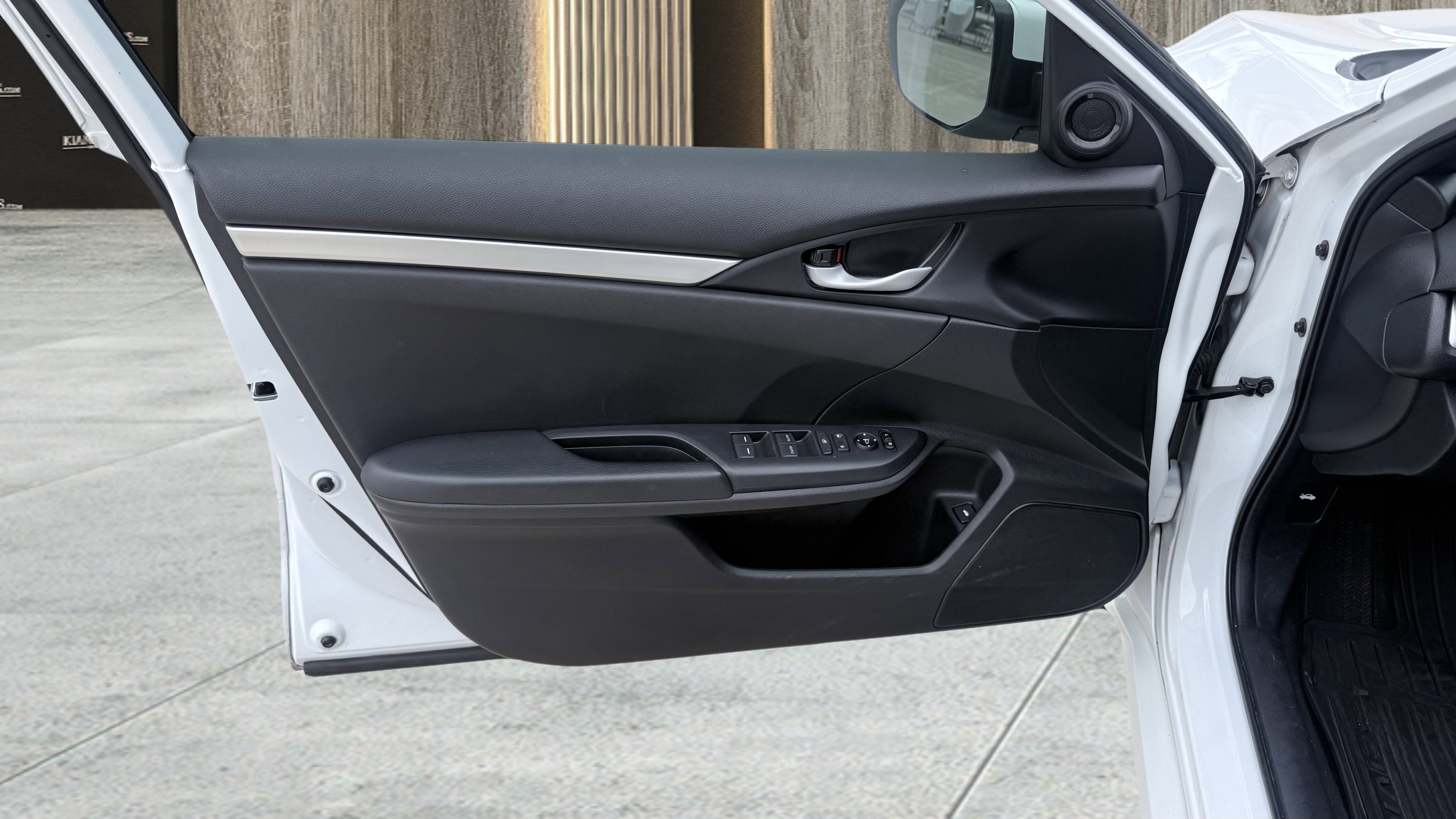 Used 2020 Honda Civic Sport image 19