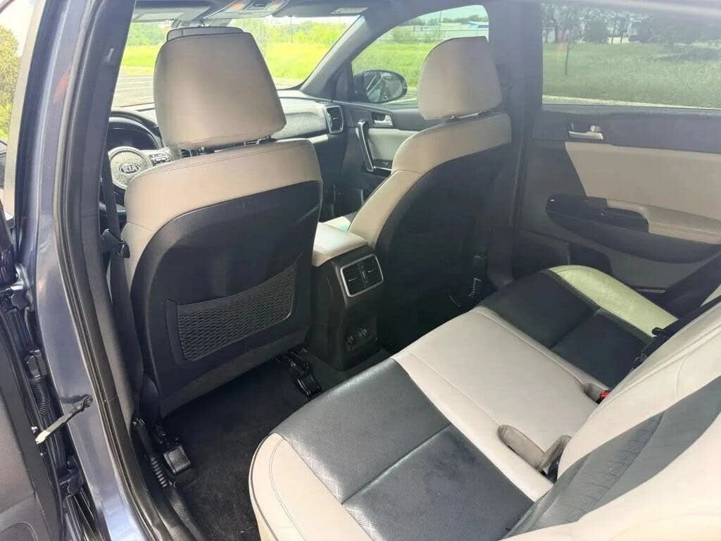 Used 2019 Kia Sportage EX w/ EX Sport Appearance Package FWD image 16