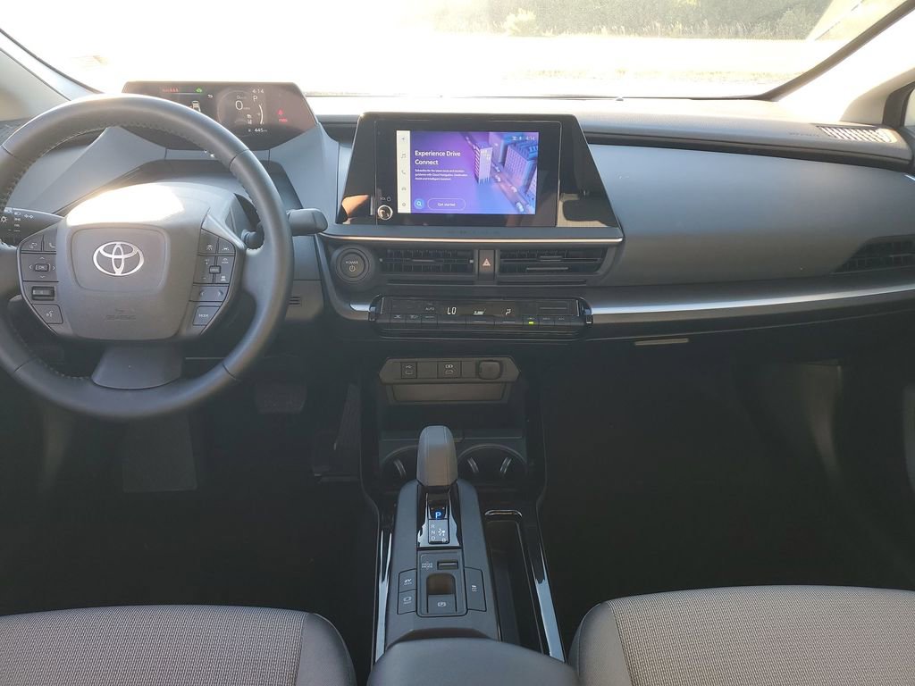 Certified 2025 Toyota Prius LE image 10