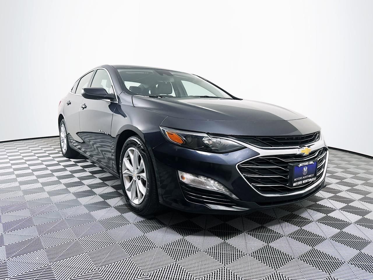 Used 2023 Chevrolet Malibu LT image 7